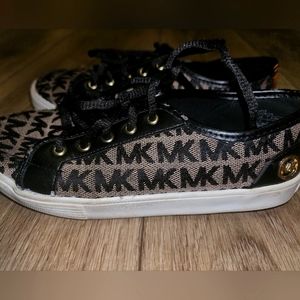 Michael Kors Womens MK Monogram Canvas Sneakers US Size